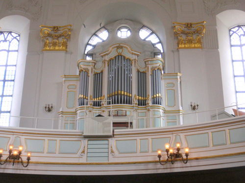 One of the twin organs of Saint Michaelis Church.